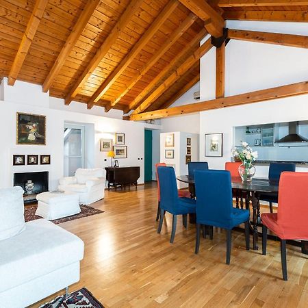 A Casa Nuccia Mansarda By Holiday Solutions Como Ngoại thất bức ảnh
